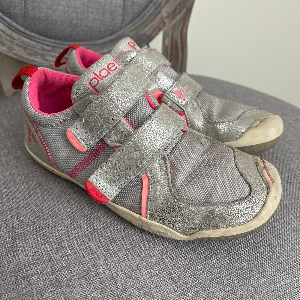Plae kids shoes